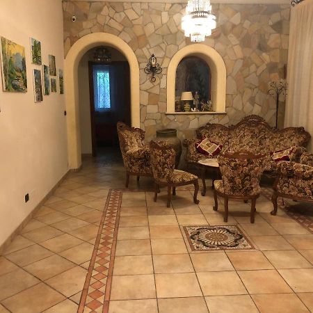Bed and Breakfast Marinette Барчеллона-Поццо-ді-Готто Екстер'єр фото