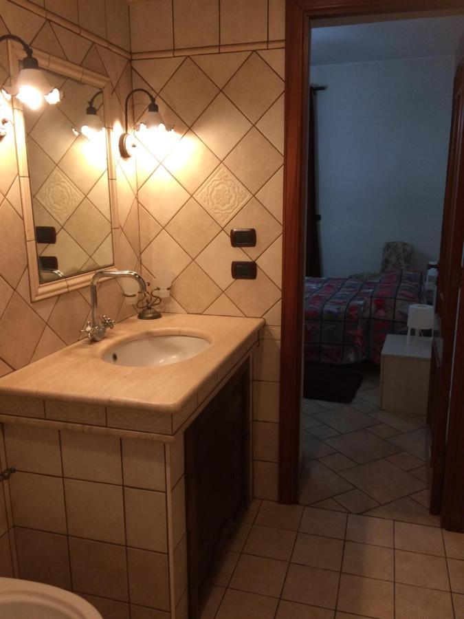 Bed and Breakfast Marinette Барчеллона-Поццо-ді-Готто Екстер'єр фото
